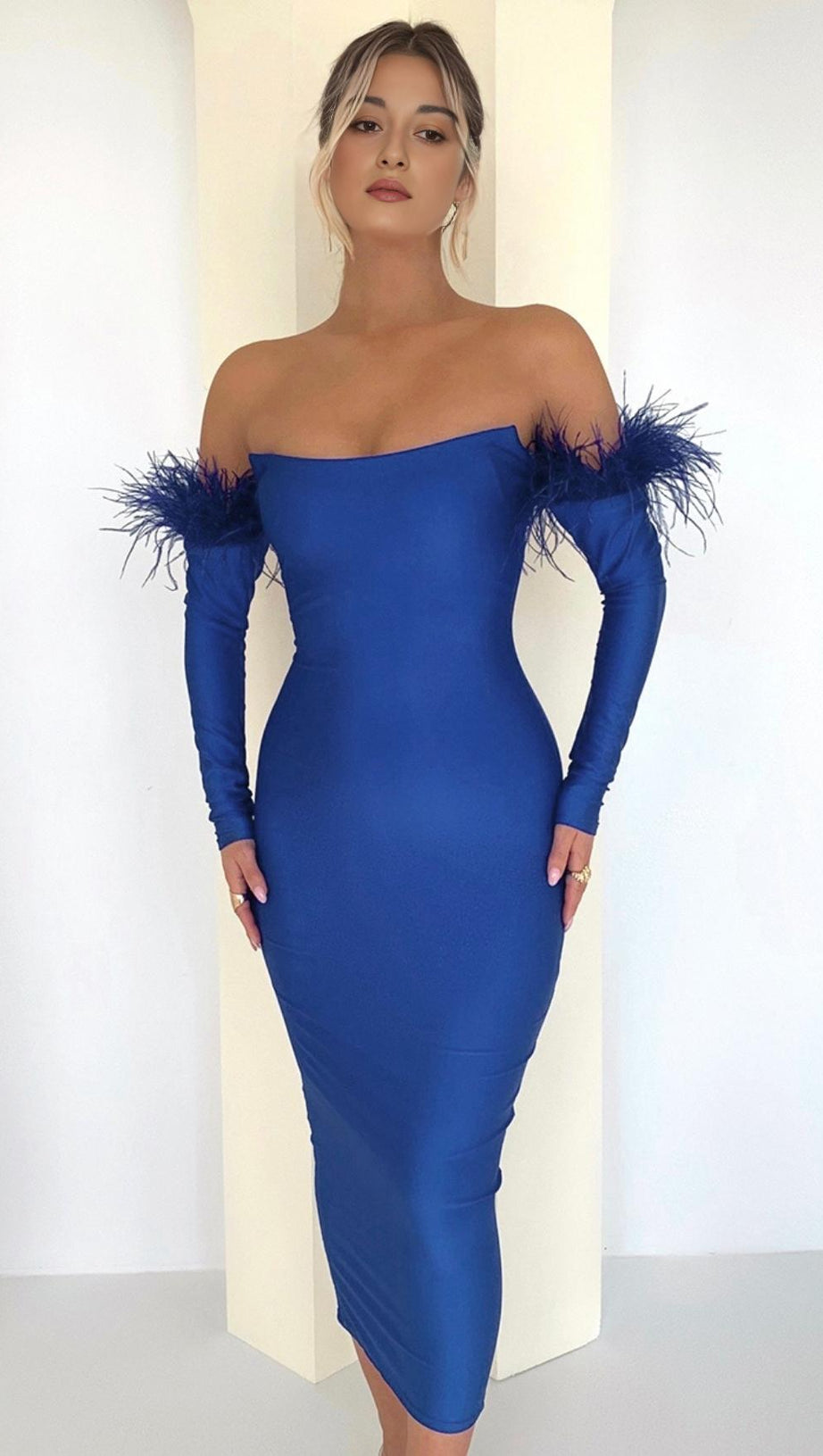 LONG SLEEVES STRAPLESS MIDI DRESS IN BLUE
