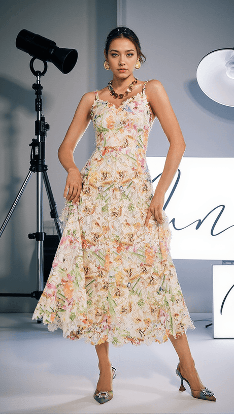 ABITO MIDI ORNAN CON RICAMI FLOREALI