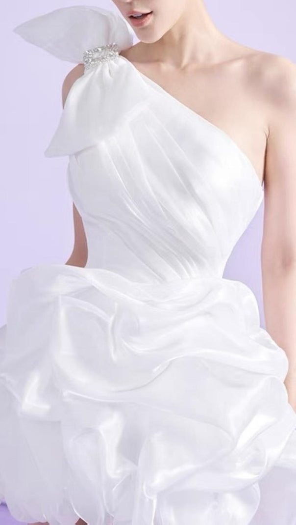 AIIZIE WHITE ONE SHOULDER BOWKNOT MINI DRESS - product image