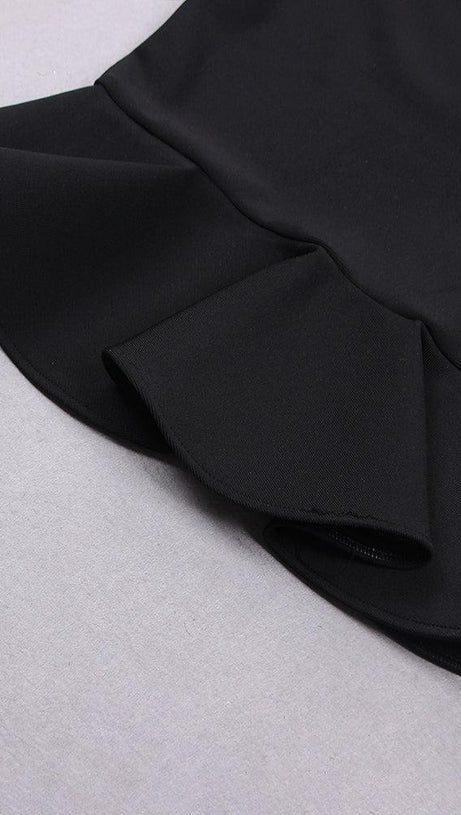 BODYCON STRAPLESS MIDI DRESS