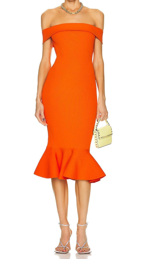 AIIZIE BODYCON STRAPLESS MIDI DRESS - product image