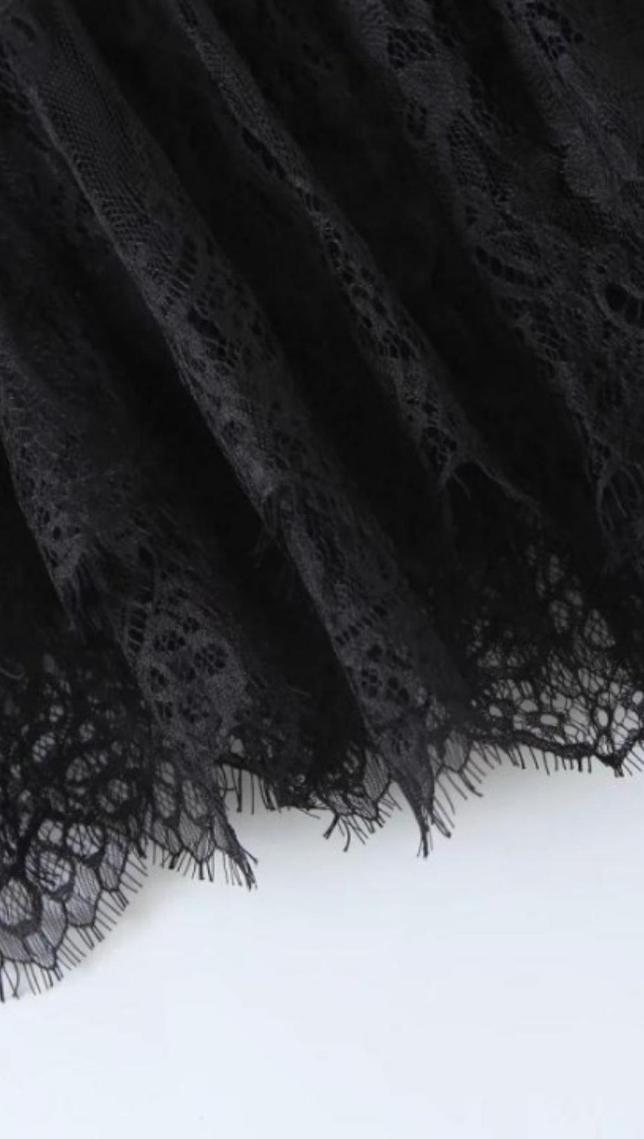 SLEEVELESS LACE MINI DRESS