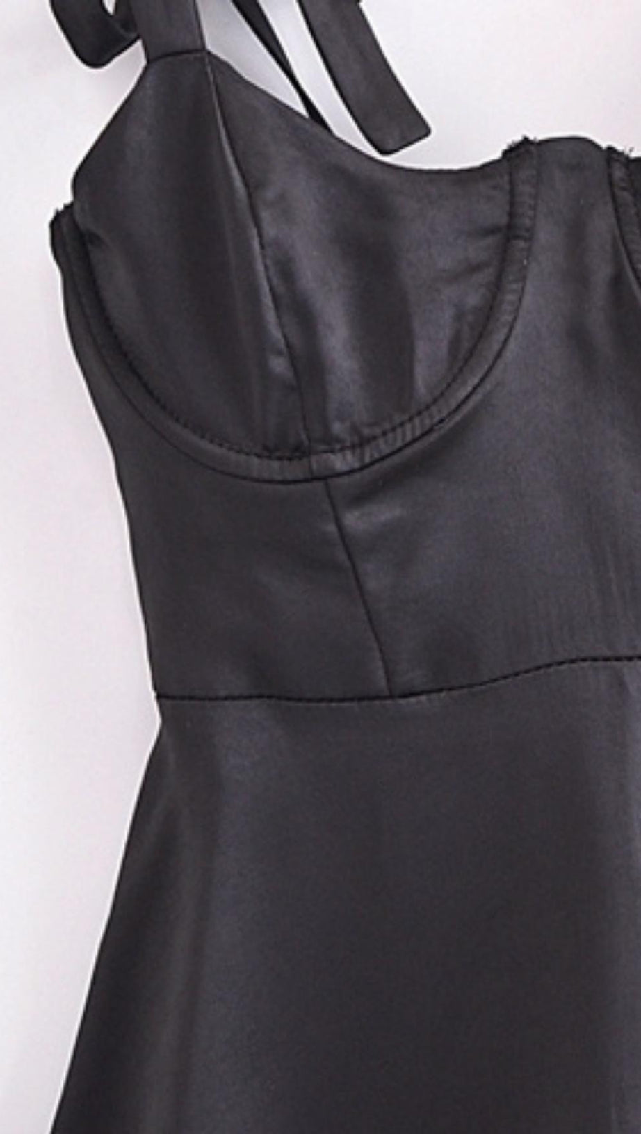 BANDAGE SLEEVELESS MINI DRESS IN BLACK