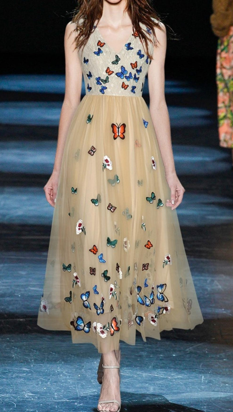 BUTTERFLY LACE MIDI DRESS IN BEIGE