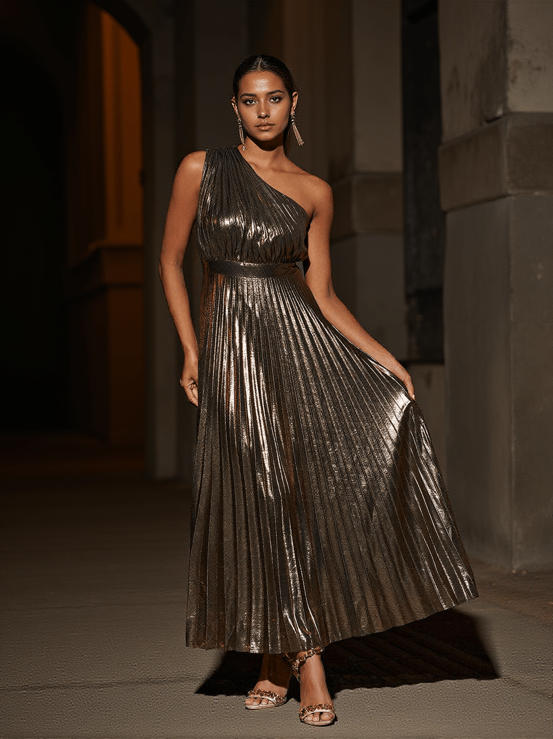 KALEEN ONE SHOULDER METALLIC MAXI DRESS IN GOLD