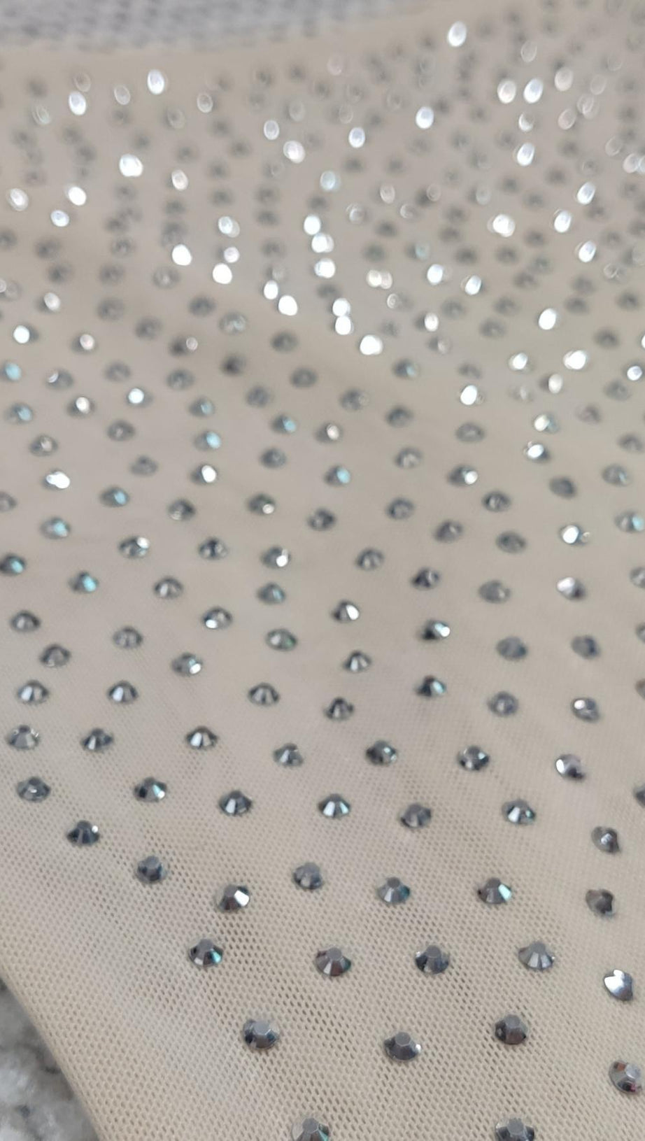 SEQUIN BODYCON MAXI DRESS IN WHITE