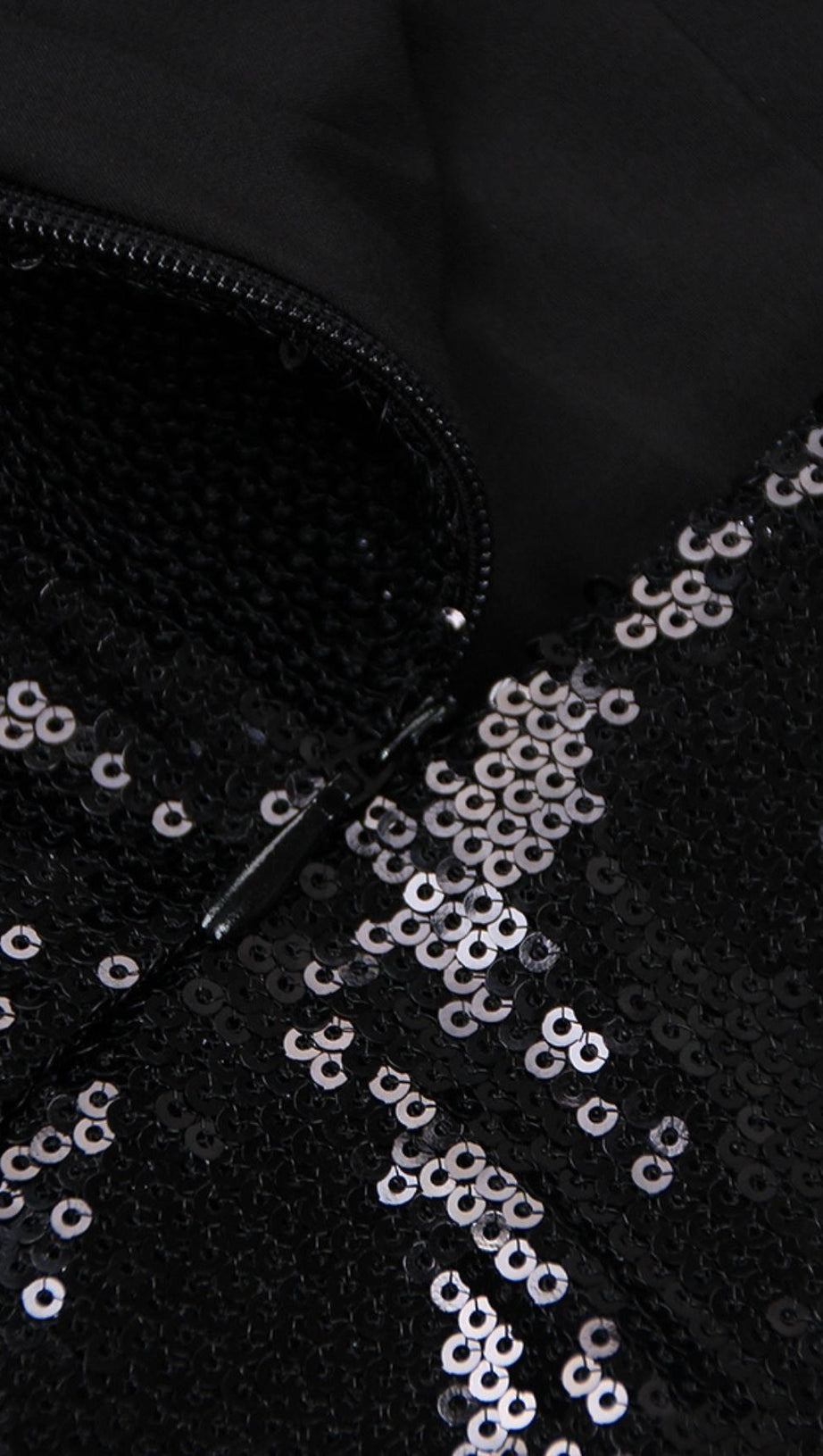 MINIGONNA CON PIUME E PAILLETTES