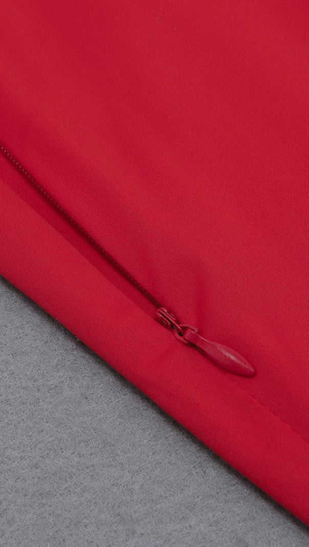 AIIZIE SLEEVELESS RUCHED MIDI DRESS IN RED - product image