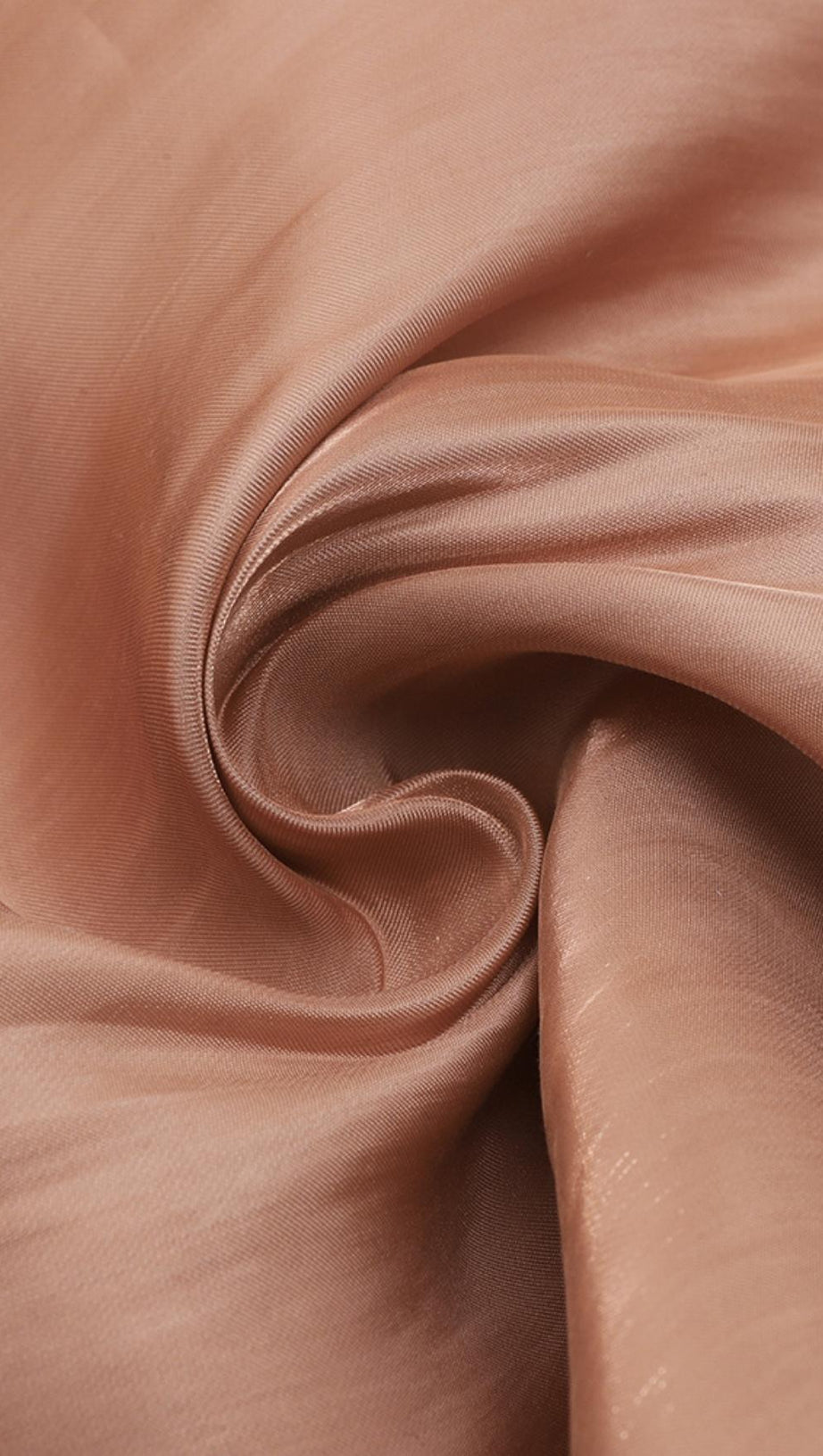 Zweiteiliges Set mit langen Ärmeln und Rüschen