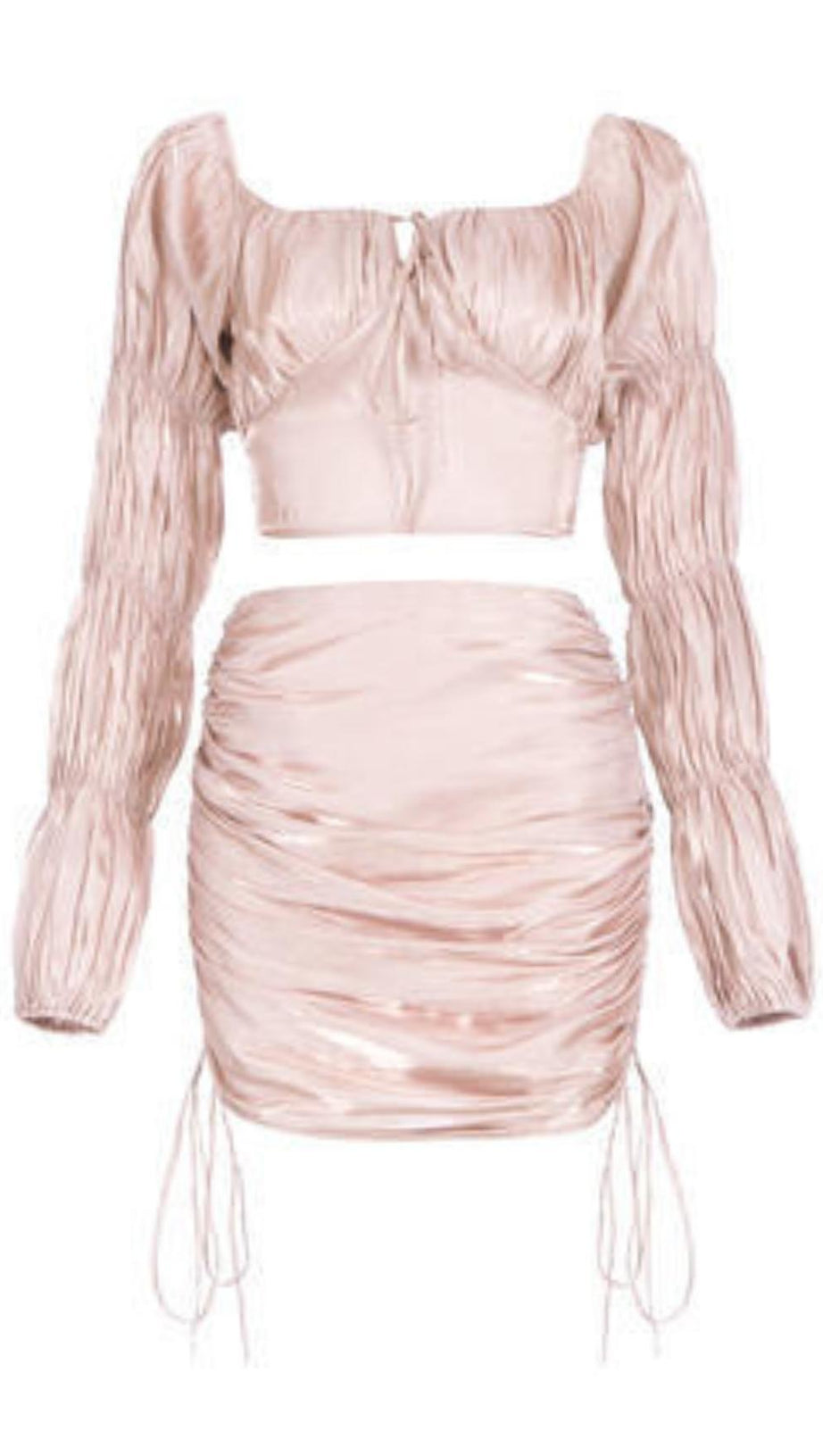 Zweiteiliges Set mit langen Ärmeln und Rüschen