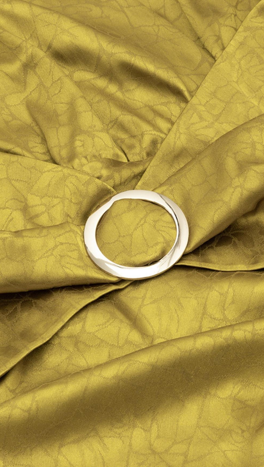 LONG SLEEVES RUCHED MIDI DRESS IN YELLOW