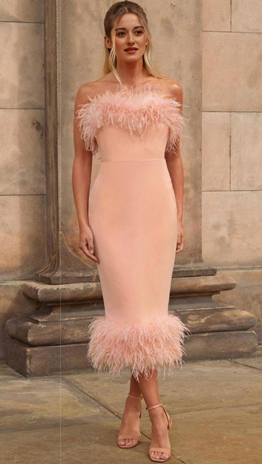 ABITO MIDI ADERENTE CON PIUME