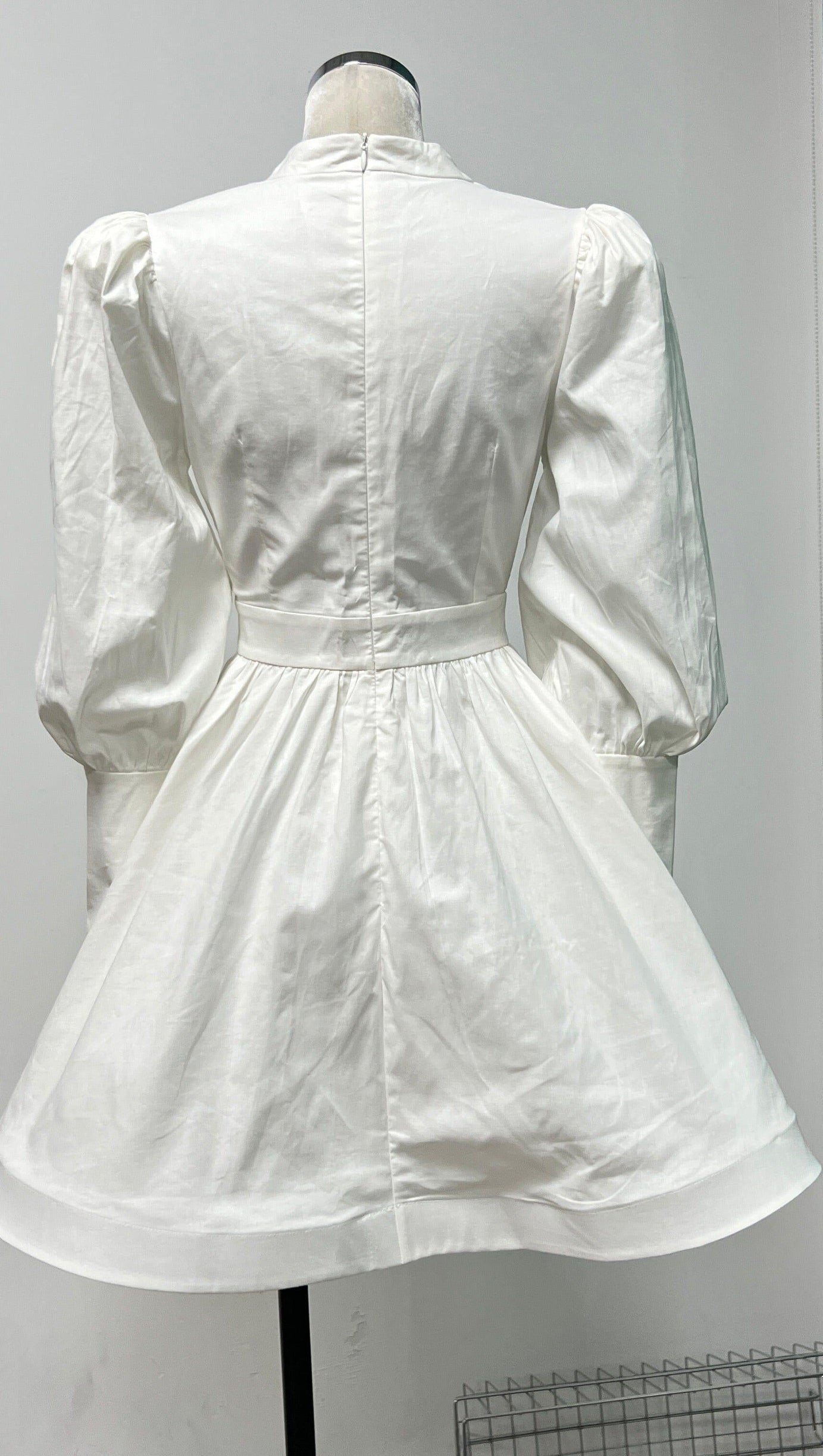 HALTERNECK V-NECK PUFF SLEEVE RHINESTONE FRINGE MINI DRESS