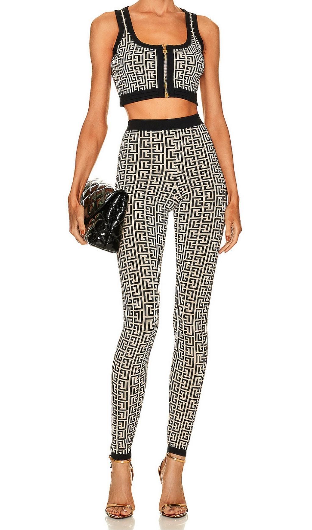 JACQUARD-ZWEITEILIGES SET IN GRAU