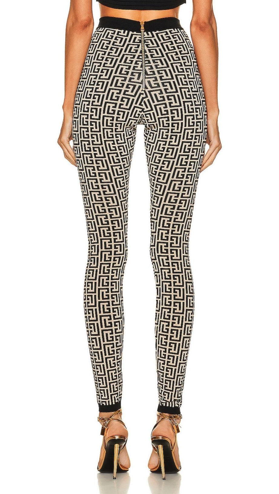 JACQUARD TWO PIECE SET IN GRAY