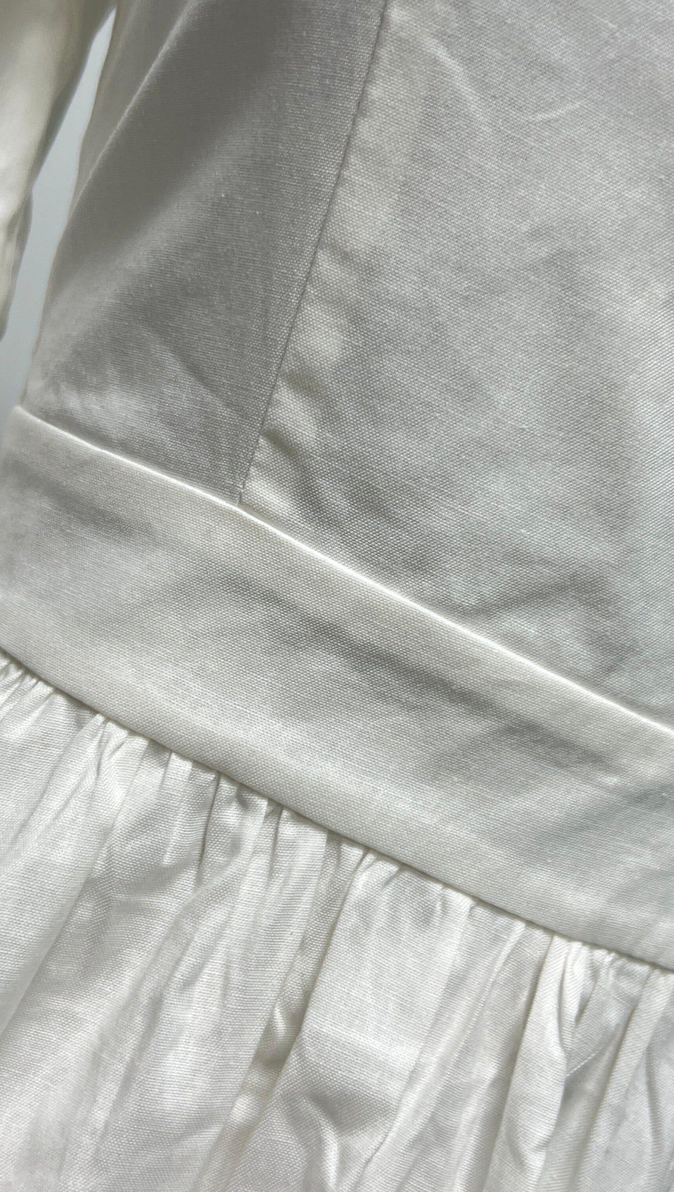 HALTERNECK V-NECK PUFF SLEEVE RHINESTONE FRINGE MINI DRESS