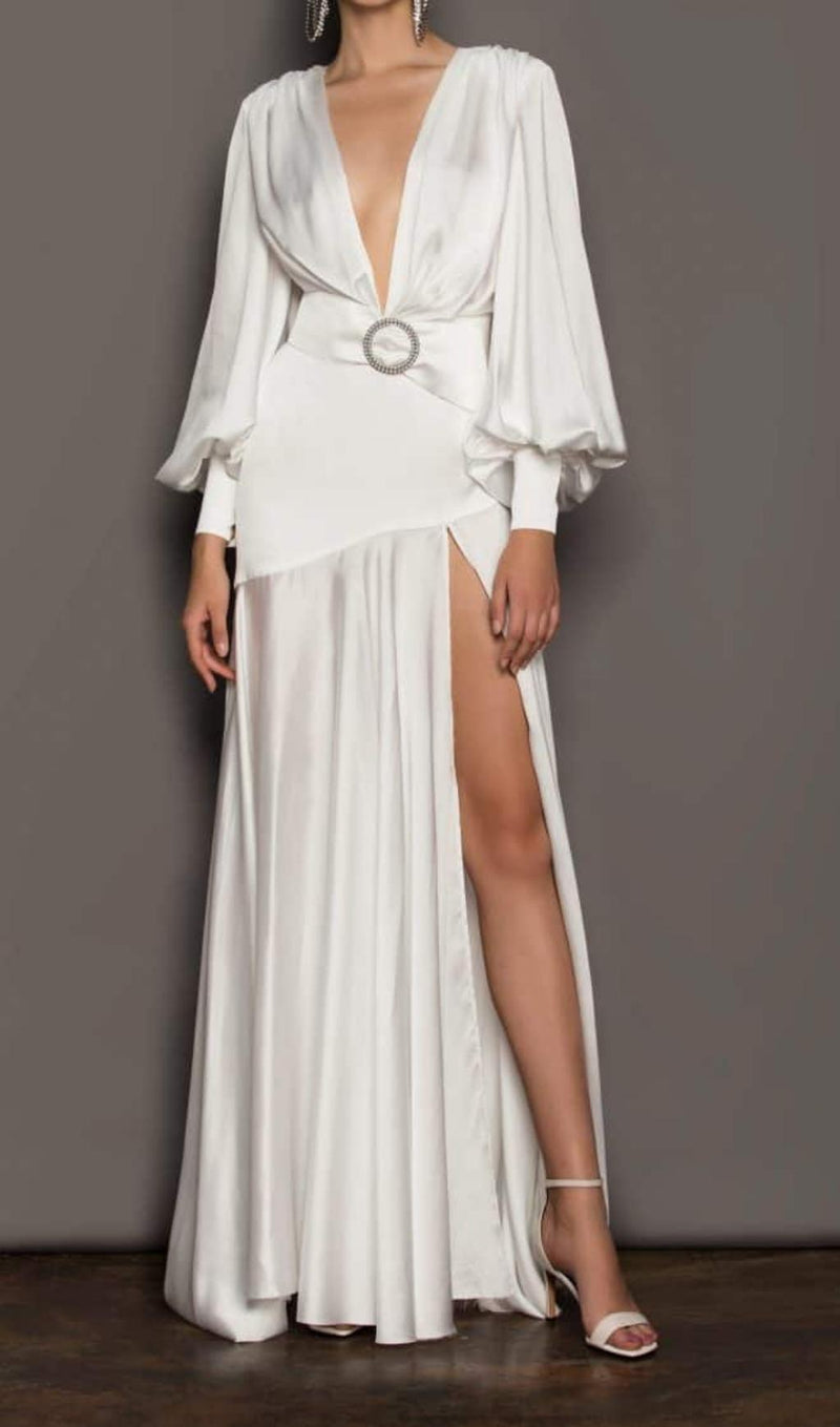 LONG SLEEVES V NECK MAXI DRESS IN WHITE