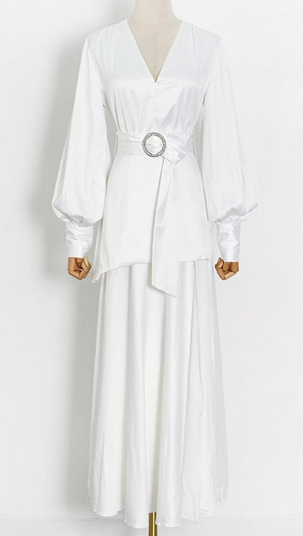 AIIZIE LONG SLEEVES V NECK MAXI DRESS IN WHITE - product image