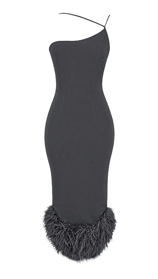 AIIZIE BANDAGE BACKLESS MAXI DRESS IN VERDE - product image