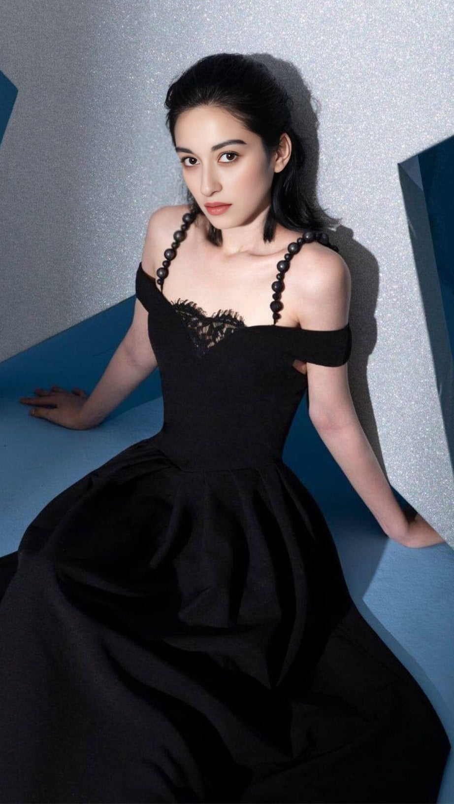 BANDAGE BACKLESS MAXI DRESS IN BLACK