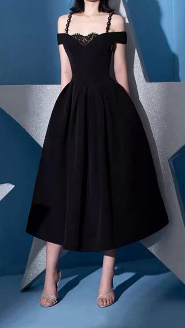 AIIZIE BANDAGE BACKLESS MAXI DRESS IN BLACK - product image
