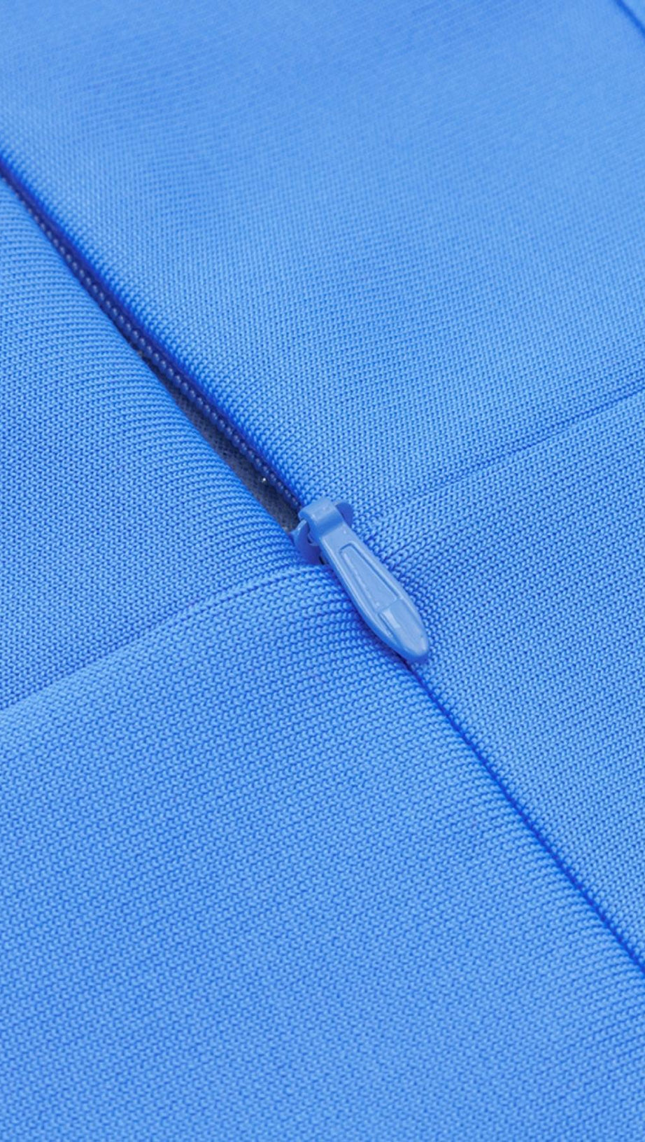 PUFF SLEEVE BODYCON MIDI DRESS IN BLUE