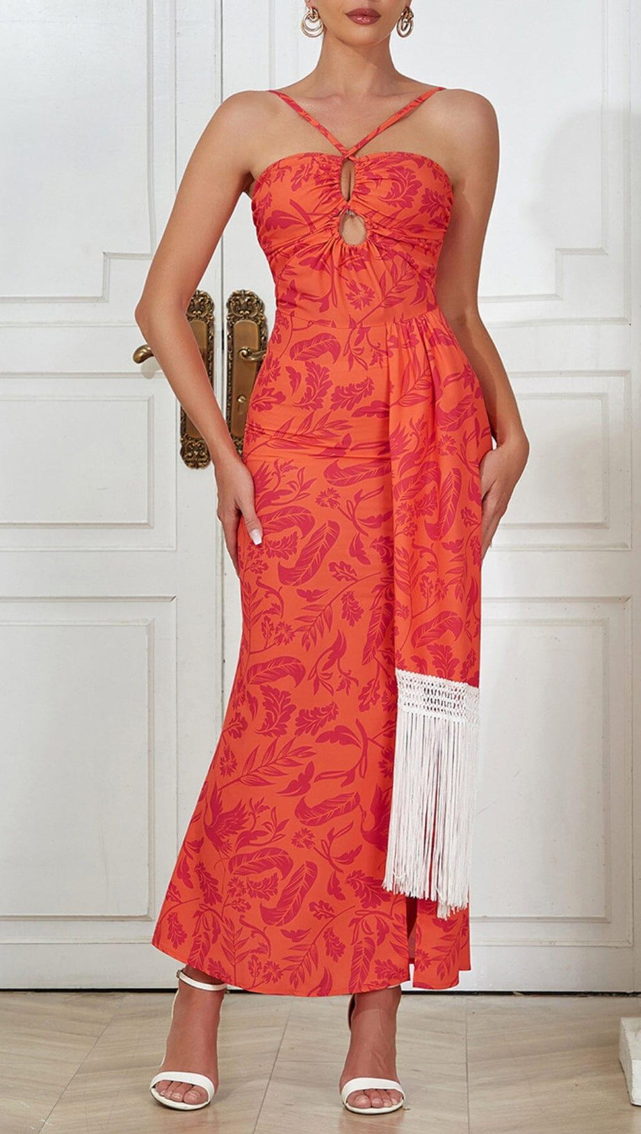 HALTERNECK BACKLESS FLORAL MAXI DRESS