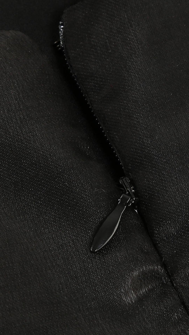MINI ABITO NERO CON FIOCCO RIMOVIBILE