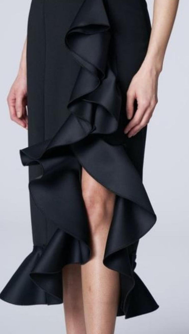 AIIZIE BANDAGE RUCHED MIDI DRESS IN BLACK - product image