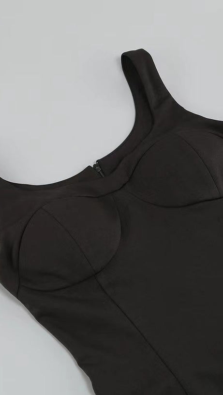 BANDAGE RUCHED MIDI DRESS IN BLACK