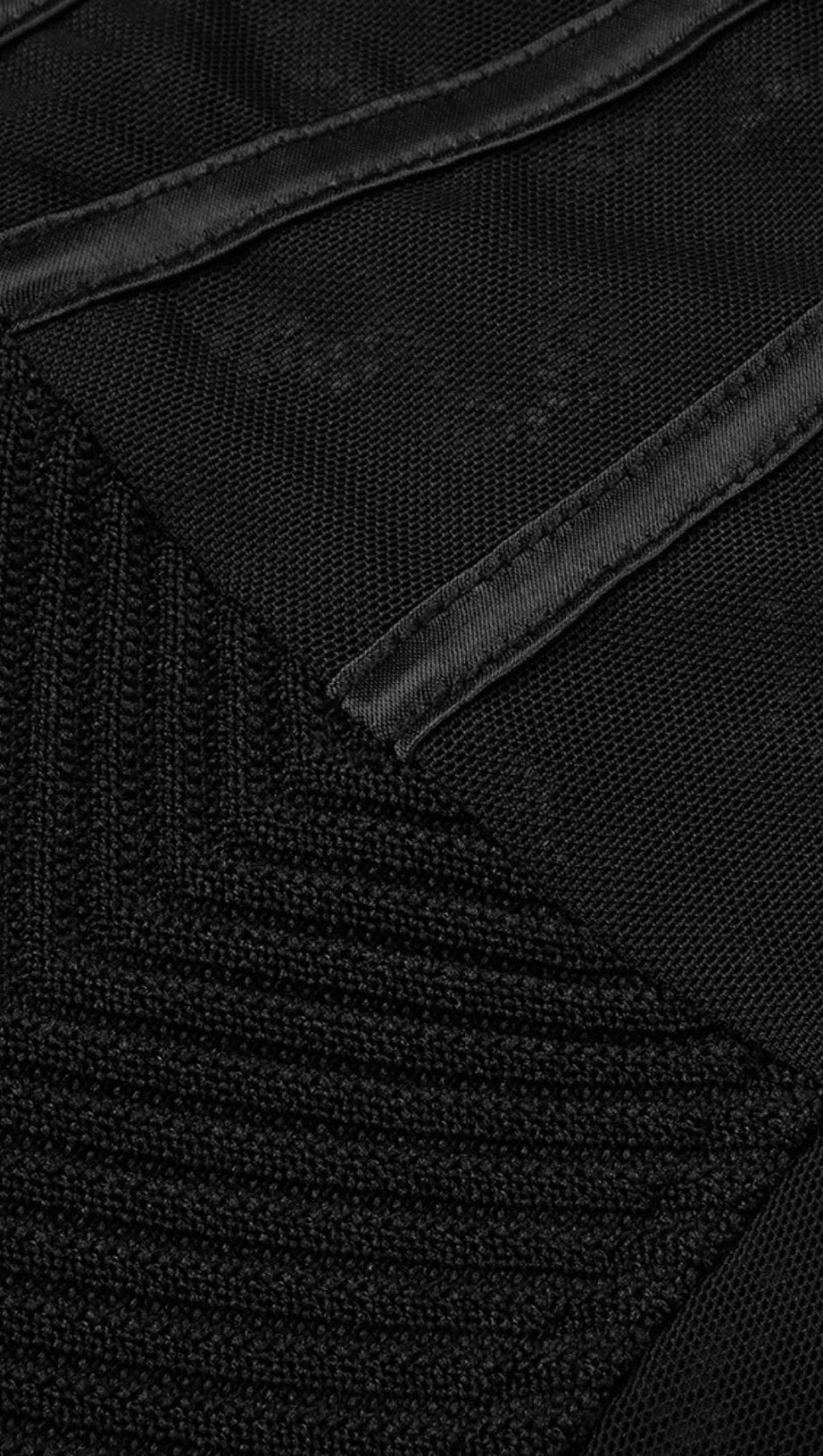 LACE LONG SLEEVE MINI DRESS IN BLACK