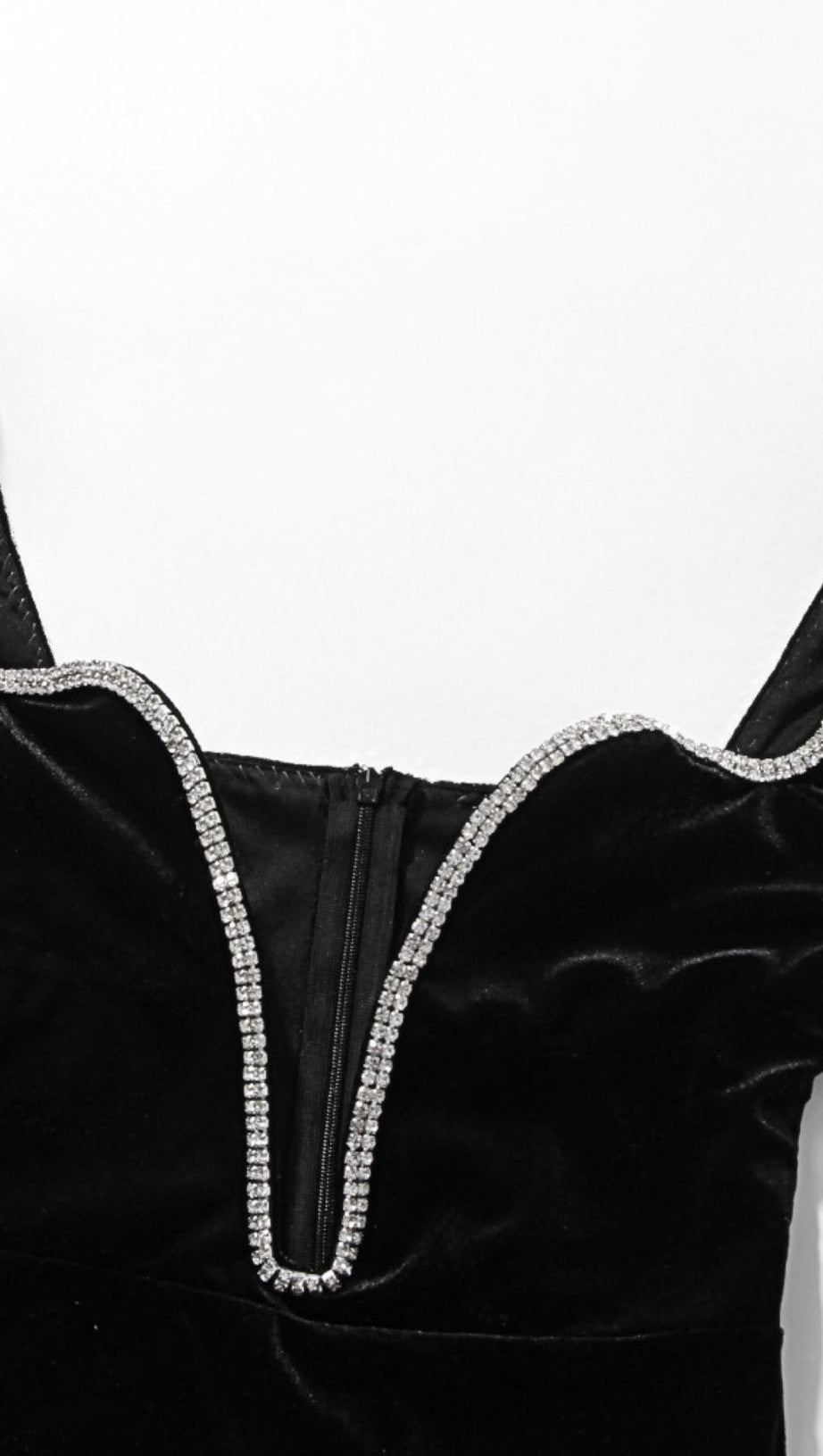 MINI ABITO CON SCOLLO A V E CRISTALLI NERO