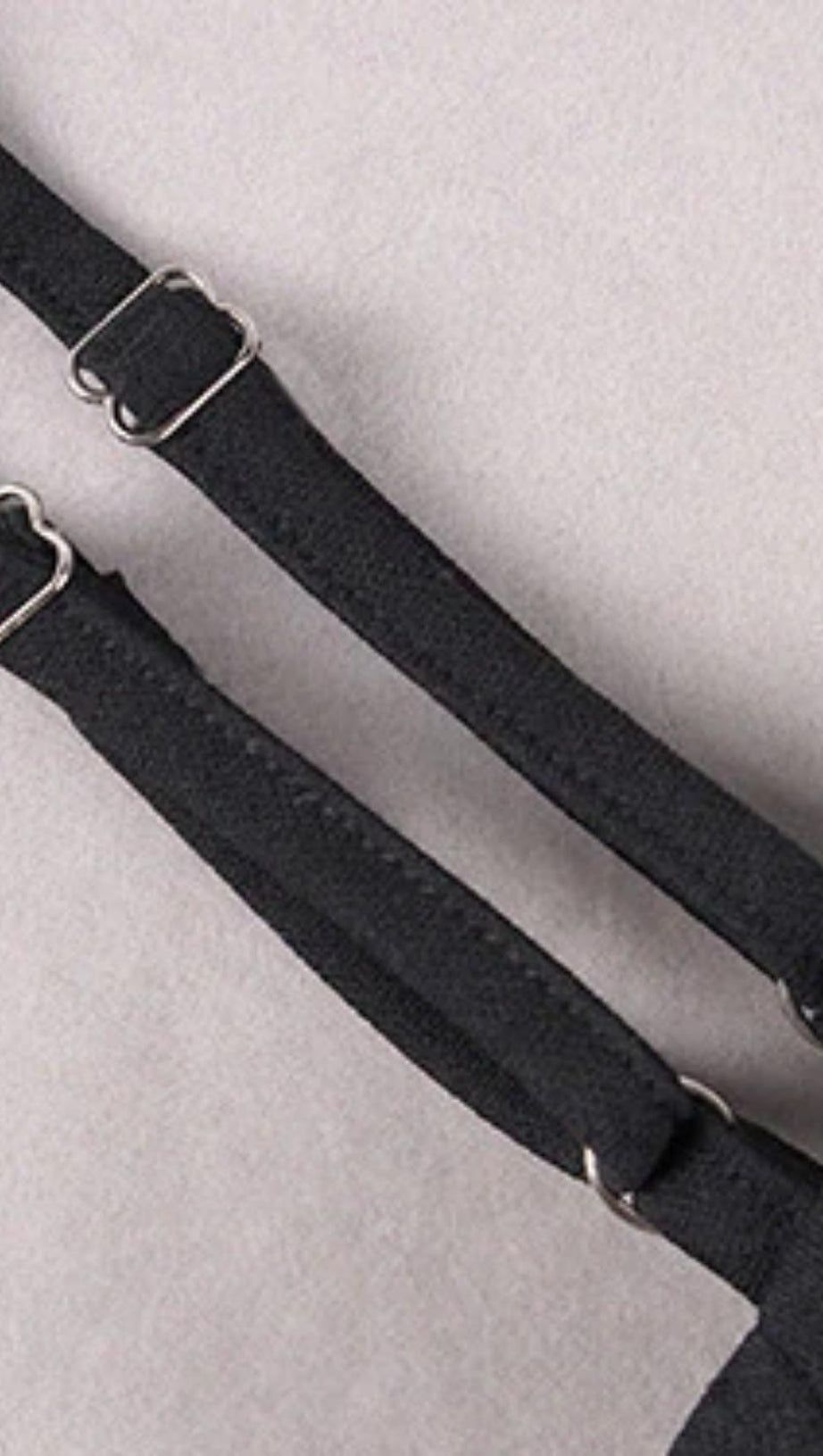 ABITO MIDI ADERENTE CON SPALLINE IN NERO