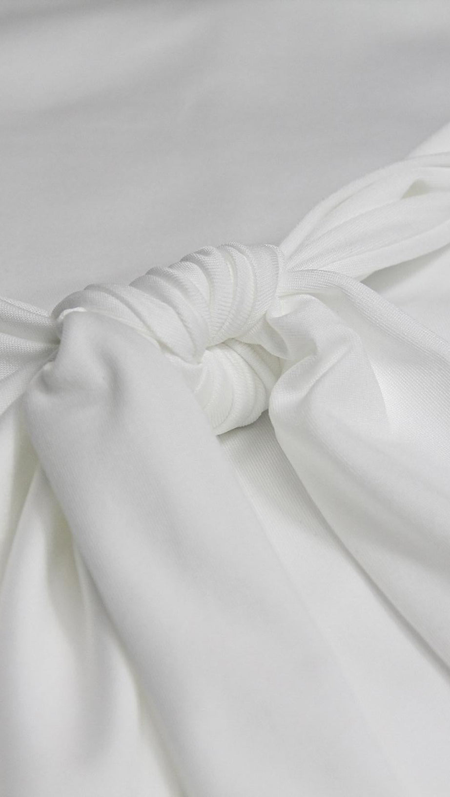 SQUARE NECK BODYCON MINI DRESS IN WHITE