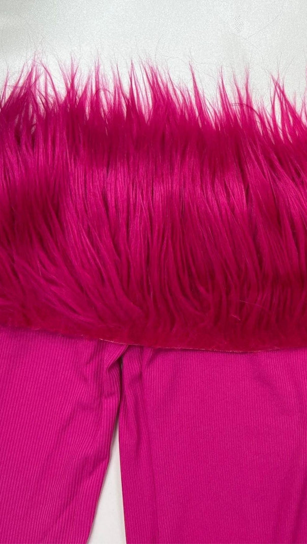 ABITO MIDI CON SPALLE SCOPERTE E PIUME