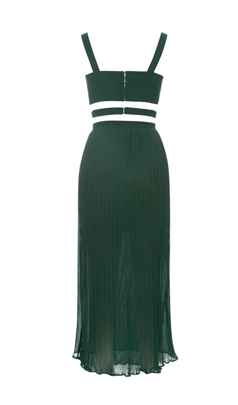 GREEN SLEEVELESS STRAP PLEATED DRESS