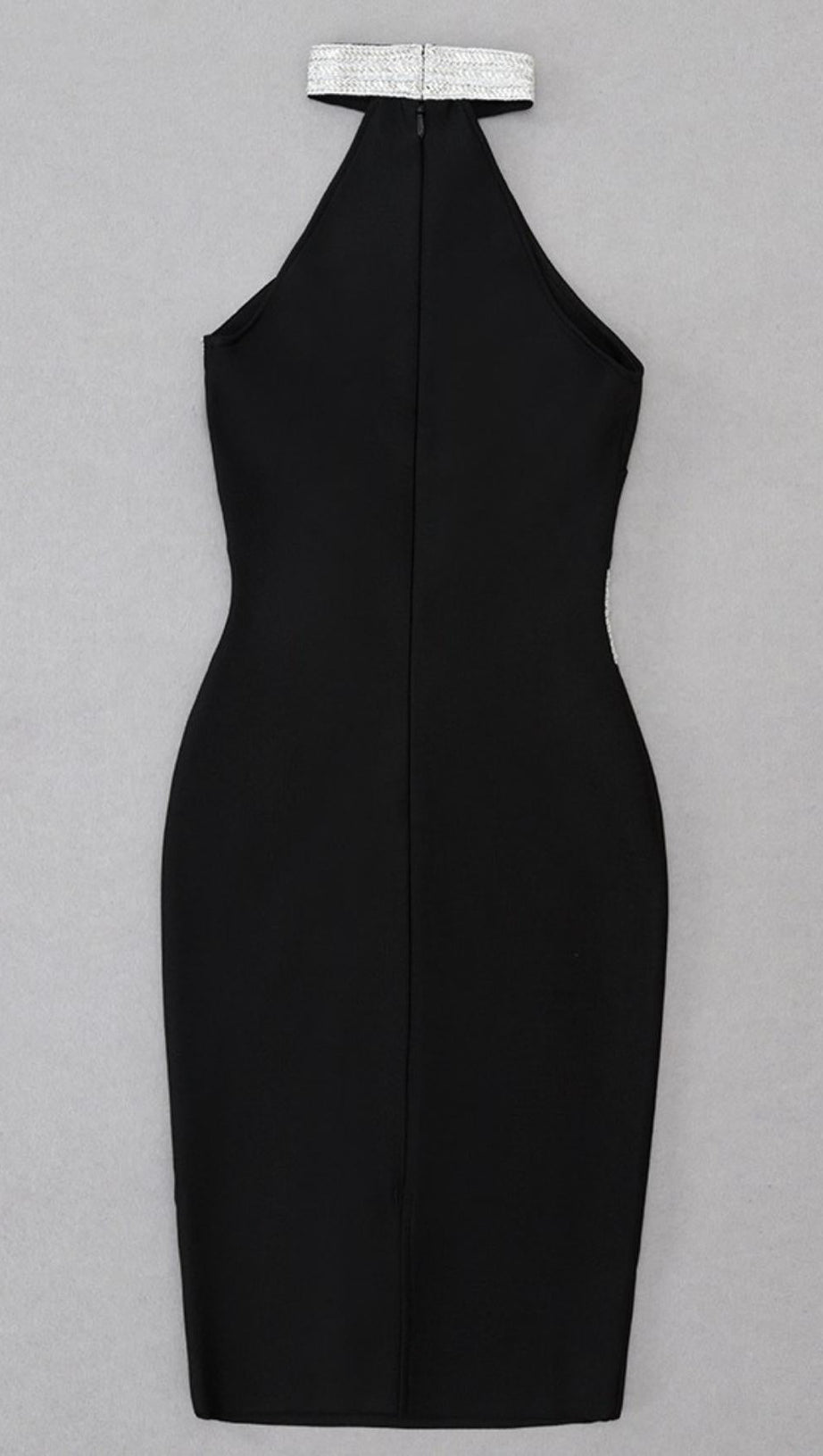 Neckholder-Minikleid mit Figurbetontem Schnitt