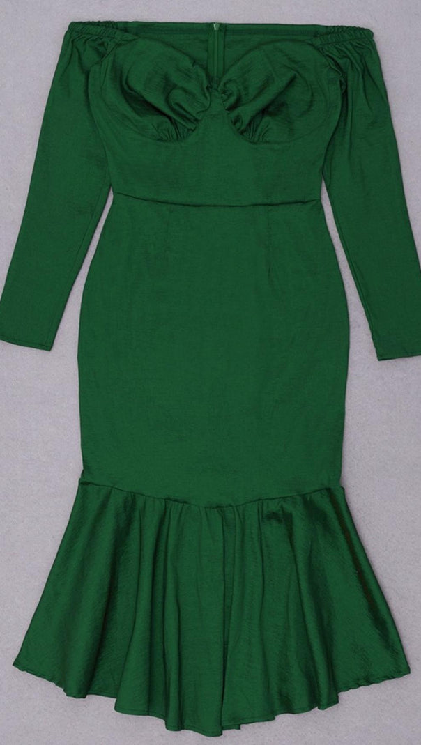 AIIZIE PLUS SIZE OFF THE SHOULDER MIDI DRESS - product image