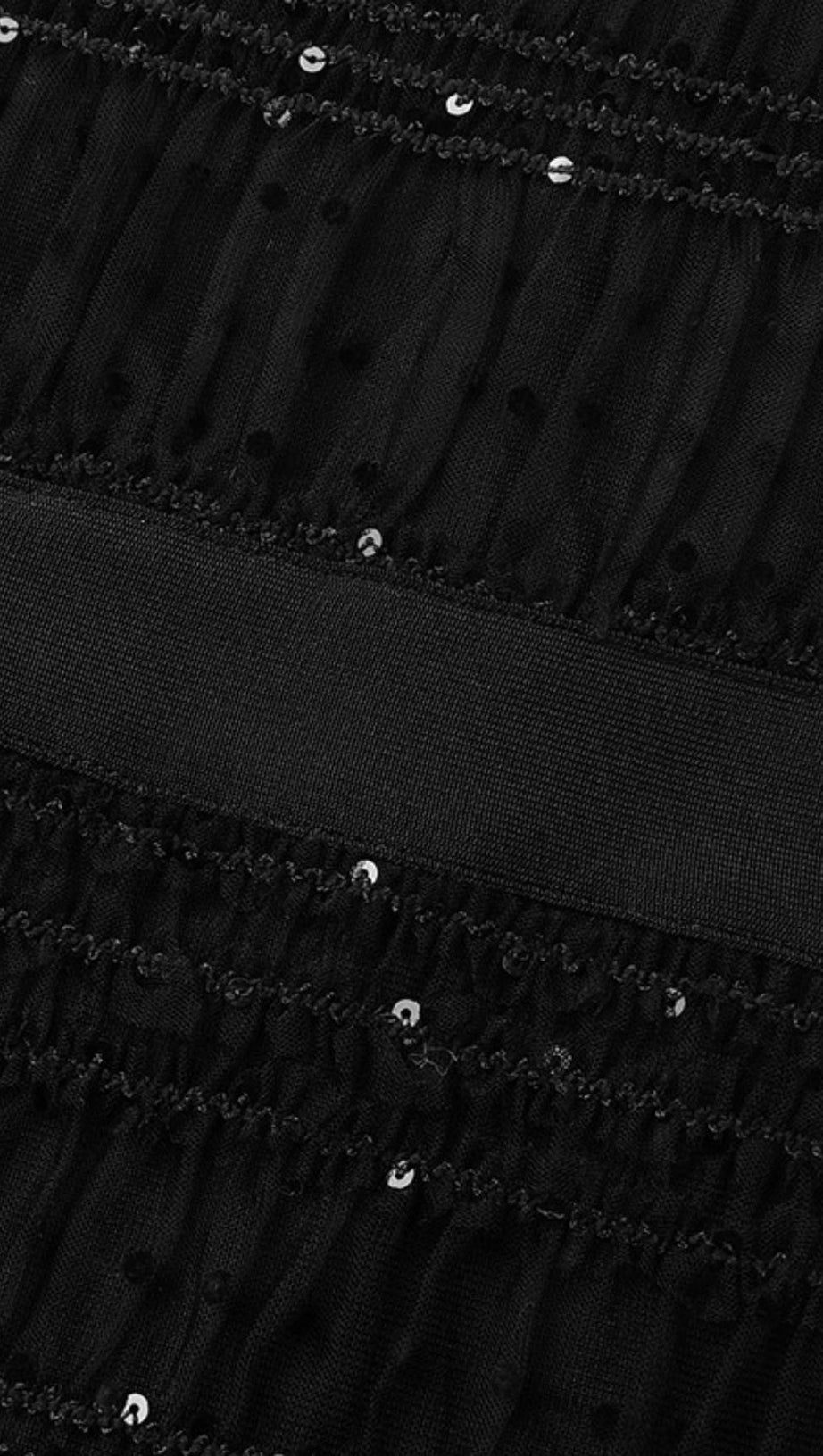 ABITO MIDI IN PIZZO CON SCHIENA SENZA SCHIENA NERO