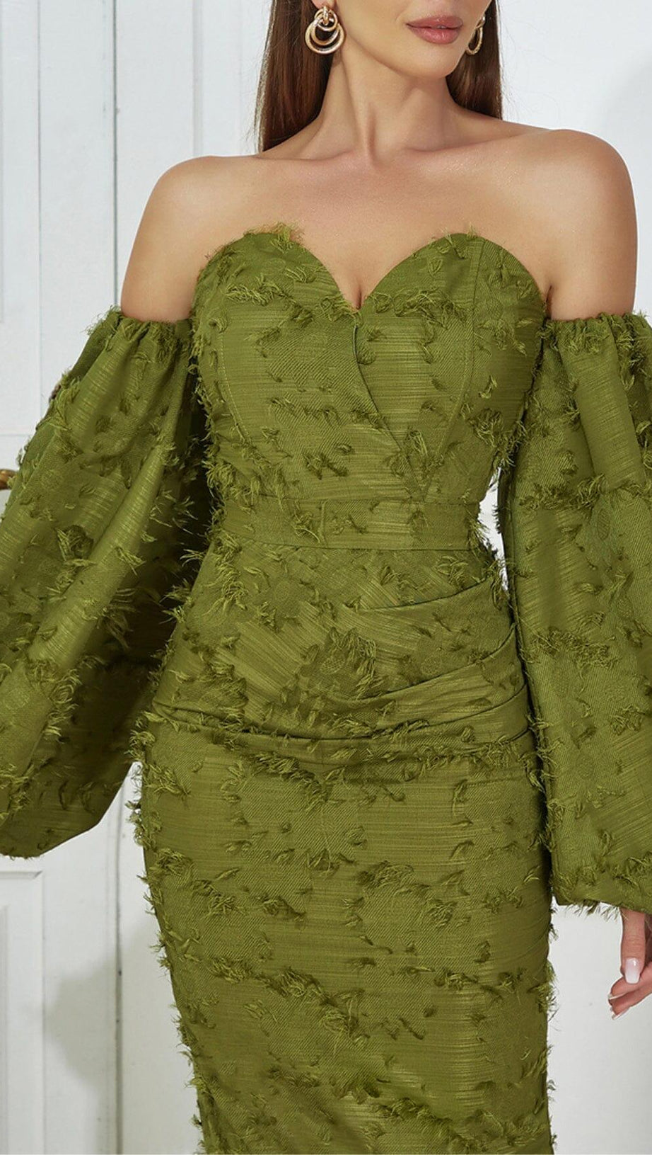GREEN PUFF SLEEVE TIGHT SPLIT DRESS
