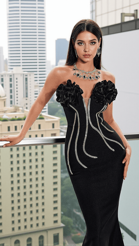 MUSA STRAPLESS CRYSTAL FLOWER BANDAGE DRESS IN BLACK