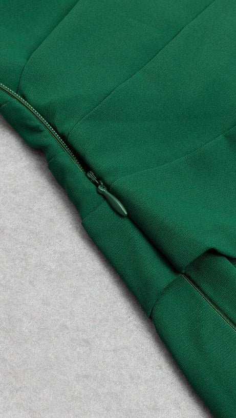 GREEN ONE-SHOULDER FLARED LONG-SLEEVE RUFFLE DRESS