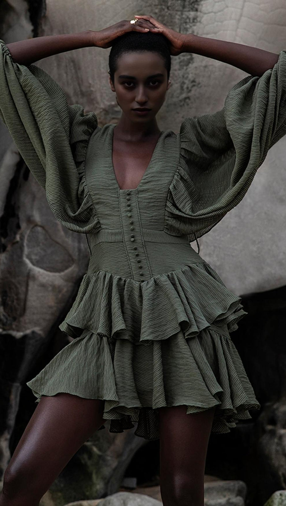 MINI ABITO DRAPPEGGIATO CON SCOLLO AVVOLTO