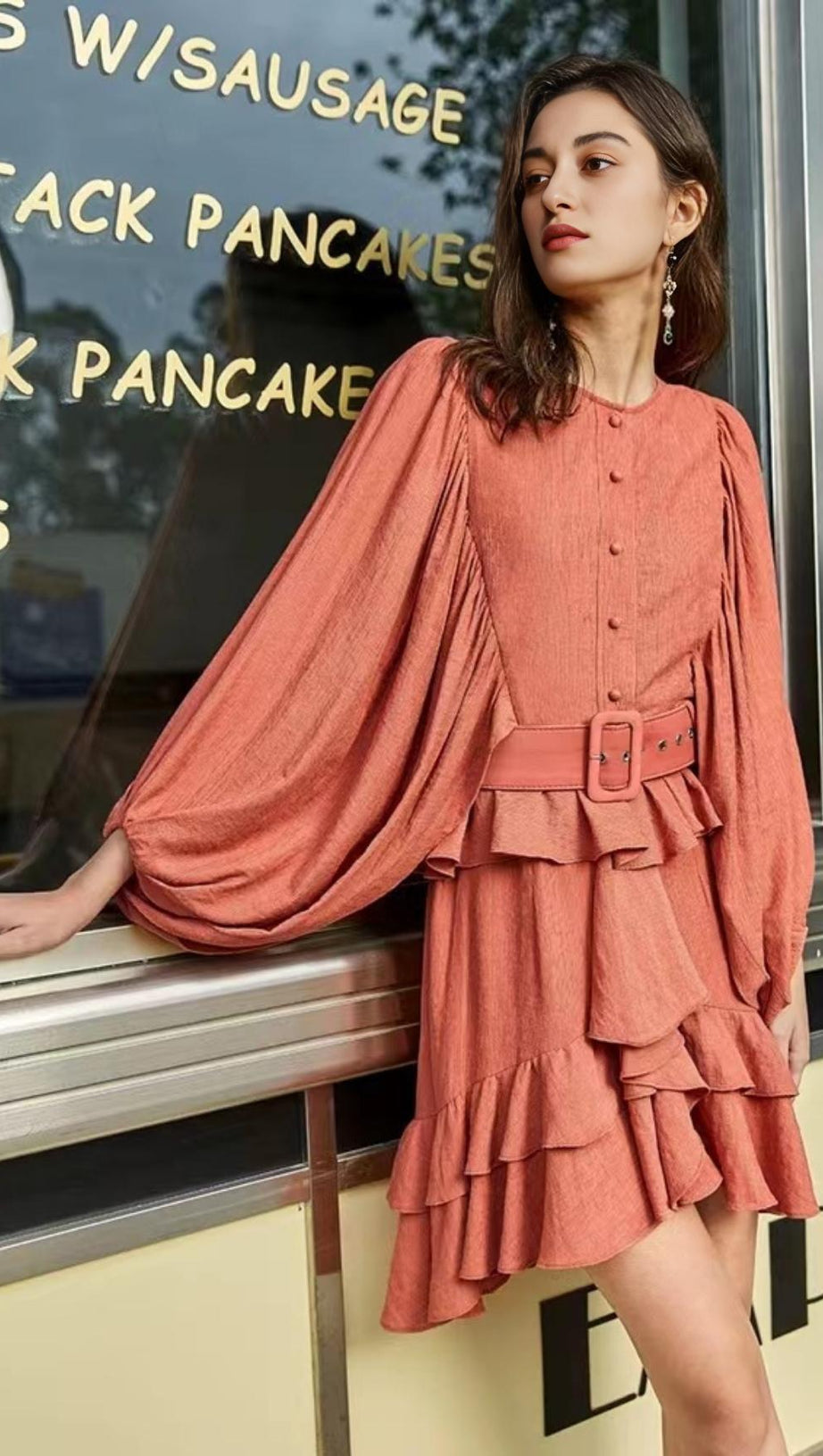 MINI ABITO DRAPPEGGIATO CON SCOLLO AVVOLTO