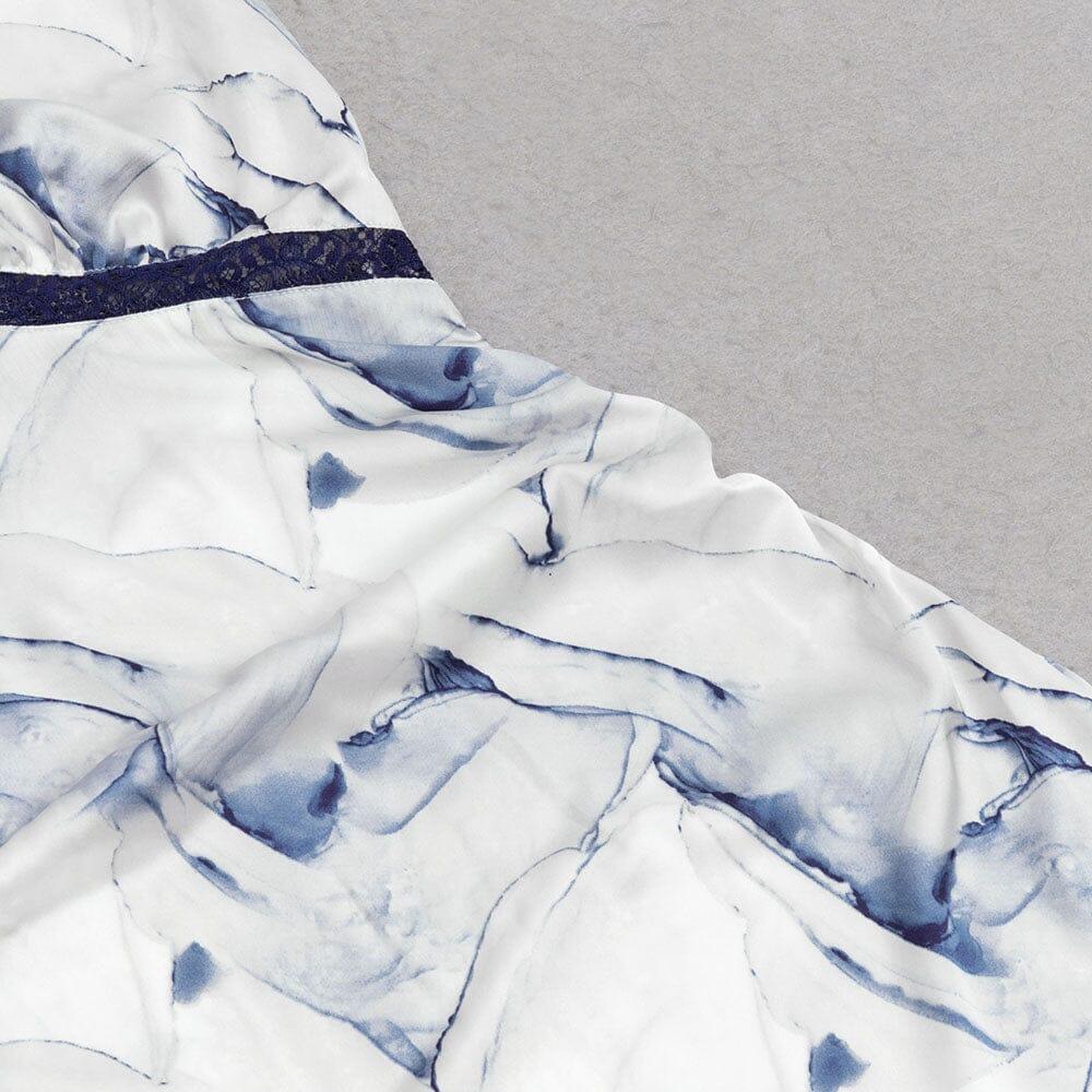 ABITO LUNGO CON CAMICIA E STAMPA GRAFICA