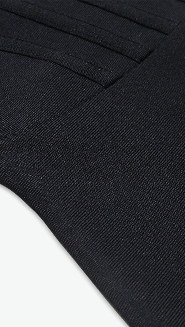 ABITO CORSETTO ANNIKA NERO CON SPALLE SCOPERTE, MANICHE LUNGHE E BORDI IN CRISTALLI