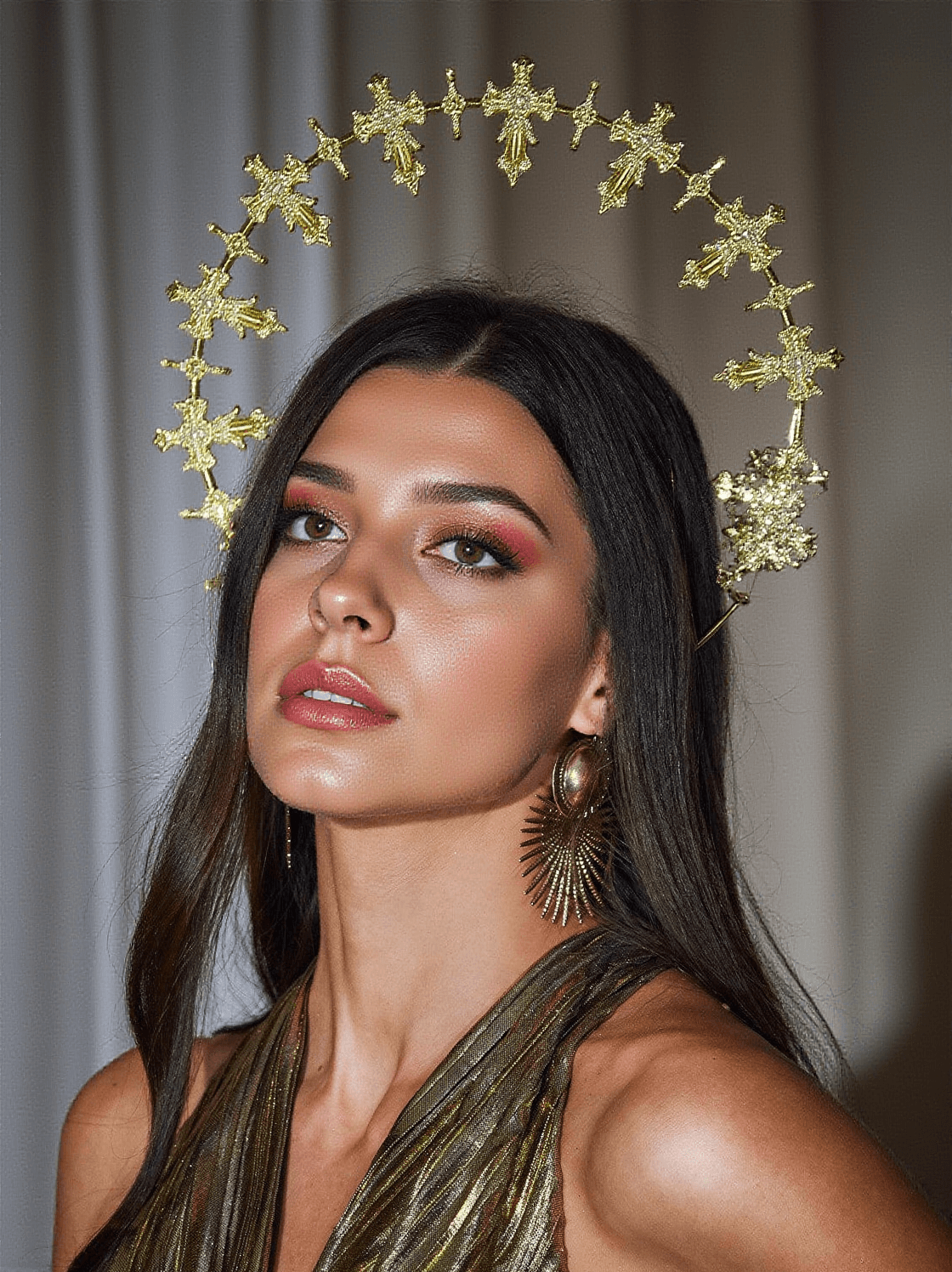 TULIA CROSS PEARL CROWN