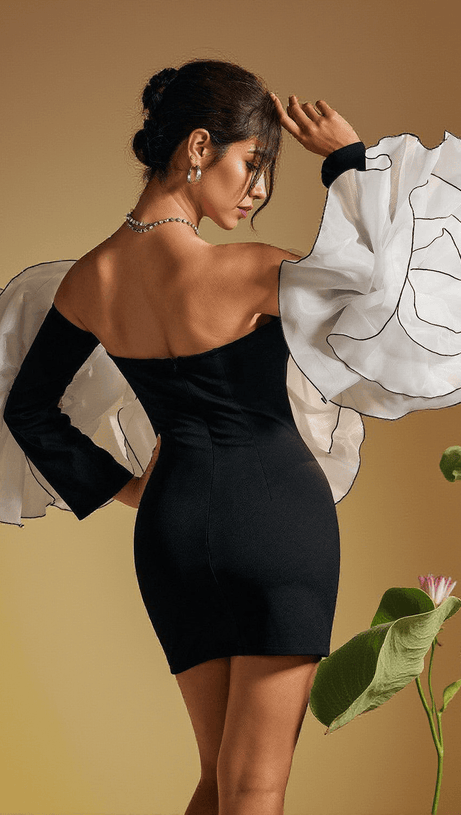 MINI ABITO A FIORI CON SPALLE SCOPERTE SELASI