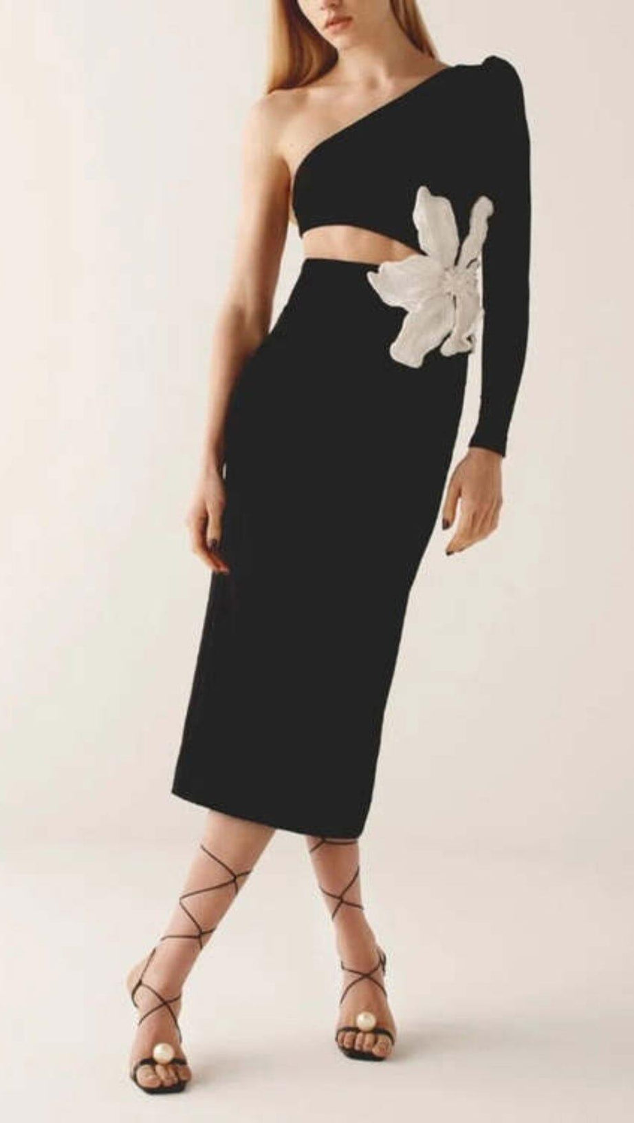 FLOWER APPLIQUE ONE SHOULDER MIDI DRESS  IN BLACK