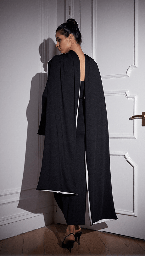 ABITO LUNGO CON SPAGHETTI E FIORI DI CARDO